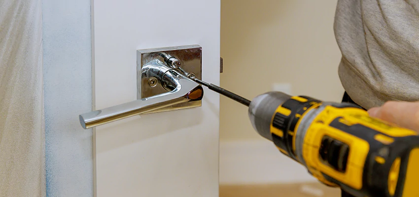 After-hours Locksmith  For Lock Troubleshooting in Cerritos, California