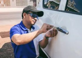 Car Locksmith in Cerritos, CA